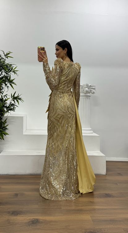 Gold Çiçek Detay İşlemeli Abiye Elbise